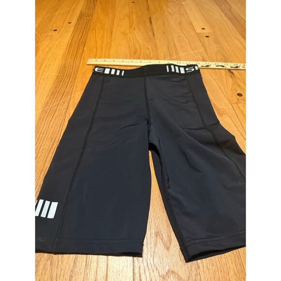 Spun Performance Apparel | Women's Size Medium - New Without Tags - Compression - Picture 7 of 7